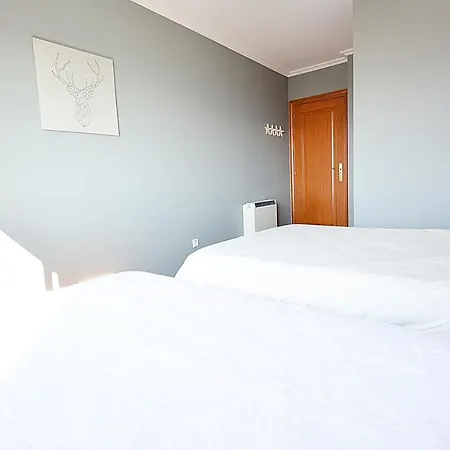 Apartment Con Parking En Villajuan Vilagarcia de Arousa